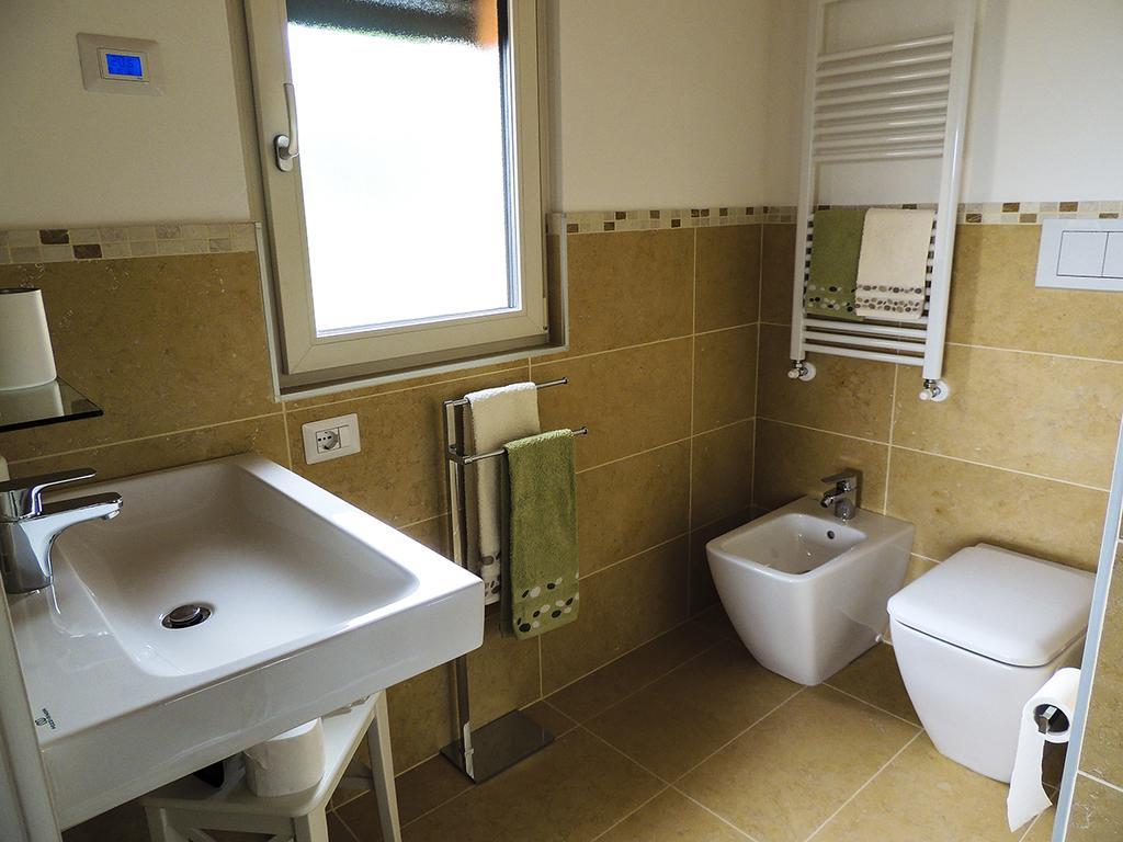 B&B Il Riccio Costermano Bagian luar foto