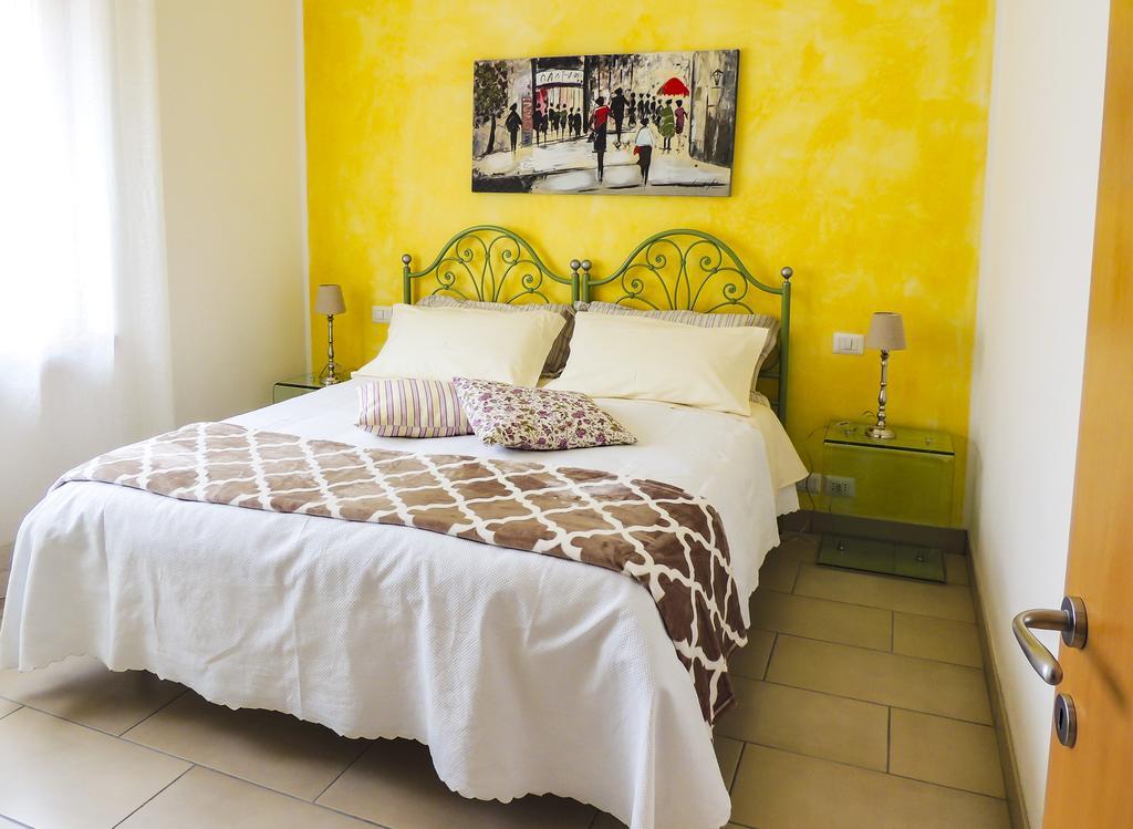 B&B Il Riccio Costermano Bagian luar foto